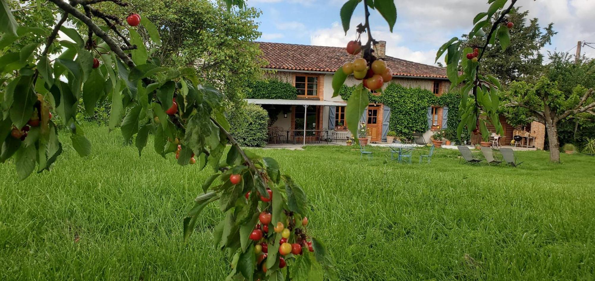 B&B La Ferme De Loubens Exterior photo